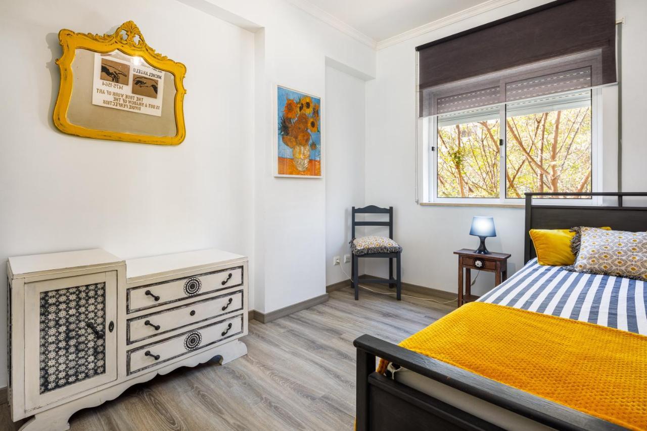 Kwadalayo Art Quarters Apartment Faro Bagian luar foto